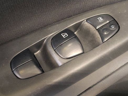 Used 2019 Nissan Sentra SV FWD image 27