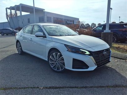 New 2025 Nissan Altima 2.5 SL