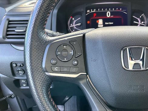 Used 2022 Honda Passport TrailSport image 23