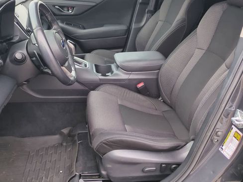 Used 2022 Subaru Outback Premium image 15