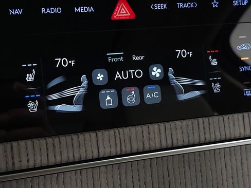 New 2026 Genesis GV80 2.5T Advanced image 27