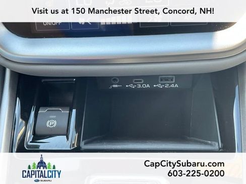 Used 2024 Subaru Legacy Premium AWD/4WD image 25
