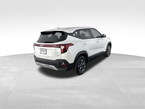 Certified 2026 Kia Seltos LX AWD/4WD image 7
