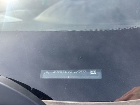 Used 2019 GMC Terrain SLE w/ Driver Convenience Package image 16