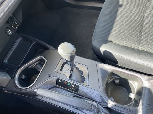 Used 2016 Toyota RAV4 LE image 20