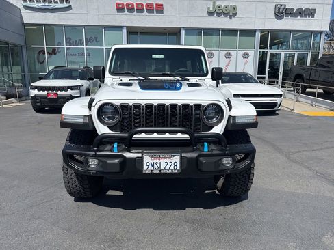 Used 2023 Jeep Wrangler Unlimited Rubicon 4xe AWD/4WD image 2
