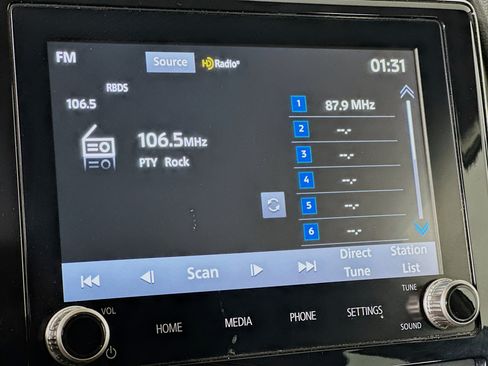 Used 2025 Mitsubishi Outlander Sport LE AWD/4WD image 21