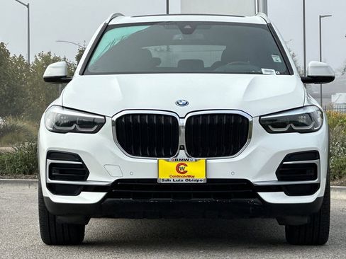 Used 2022 BMW X5 xDrive45e w/ Climate Comfort Package image 8