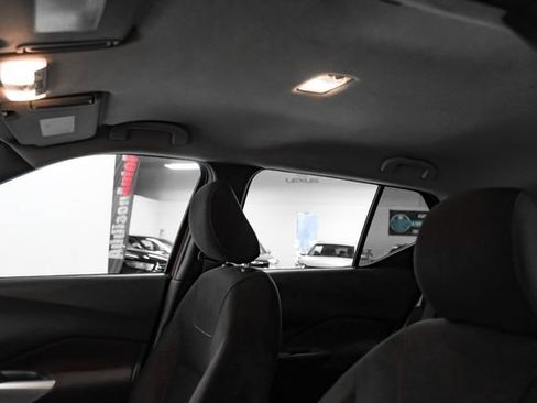 Used 2020 Nissan Kicks SR w/ Exterior Package FWD image 28