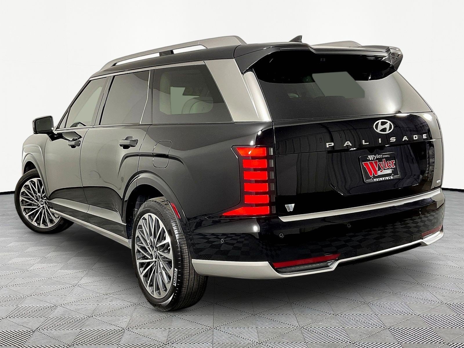 Used 2026 Hyundai Palisade Calligraphy AWD/4WD image 4