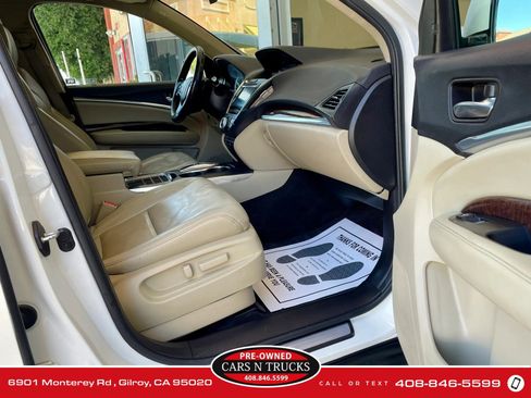 Used 2017 Acura MDX FWD w/ Tech & Entertainment image 16