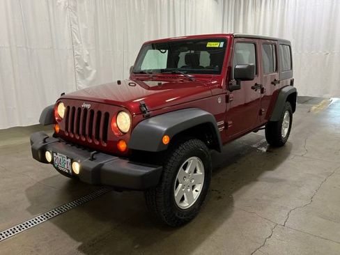 Used 2012 Jeep Wrangler Unlimited Sport AWD/4WD image 8