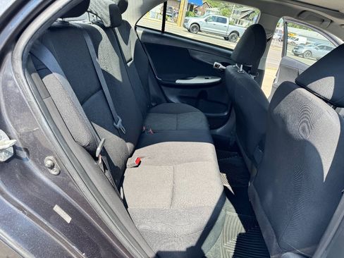 Used 2010 Toyota Corolla CE FWD image 11