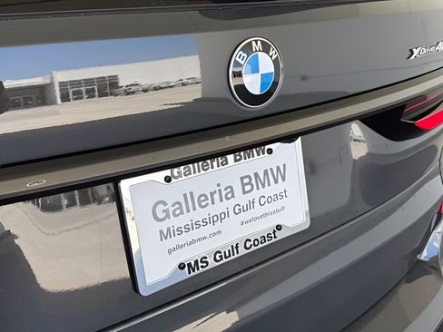 Used 2026 BMW X7 xDrive40i image 15