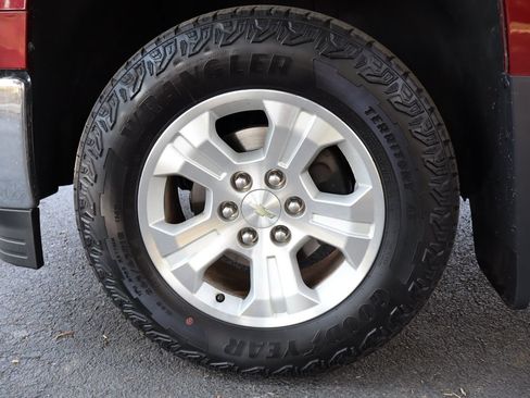 Used 2014 Chevrolet Silverado 1500 LTZ Z71 w/ LTZ Plus Package AWD/4WD image 40