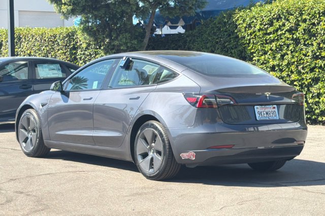 Used 2023 Tesla Model 3 Standard Range RWD image 6