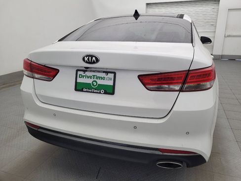 Used 2018 Kia Optima EX w/ Technology Package FWD image 7