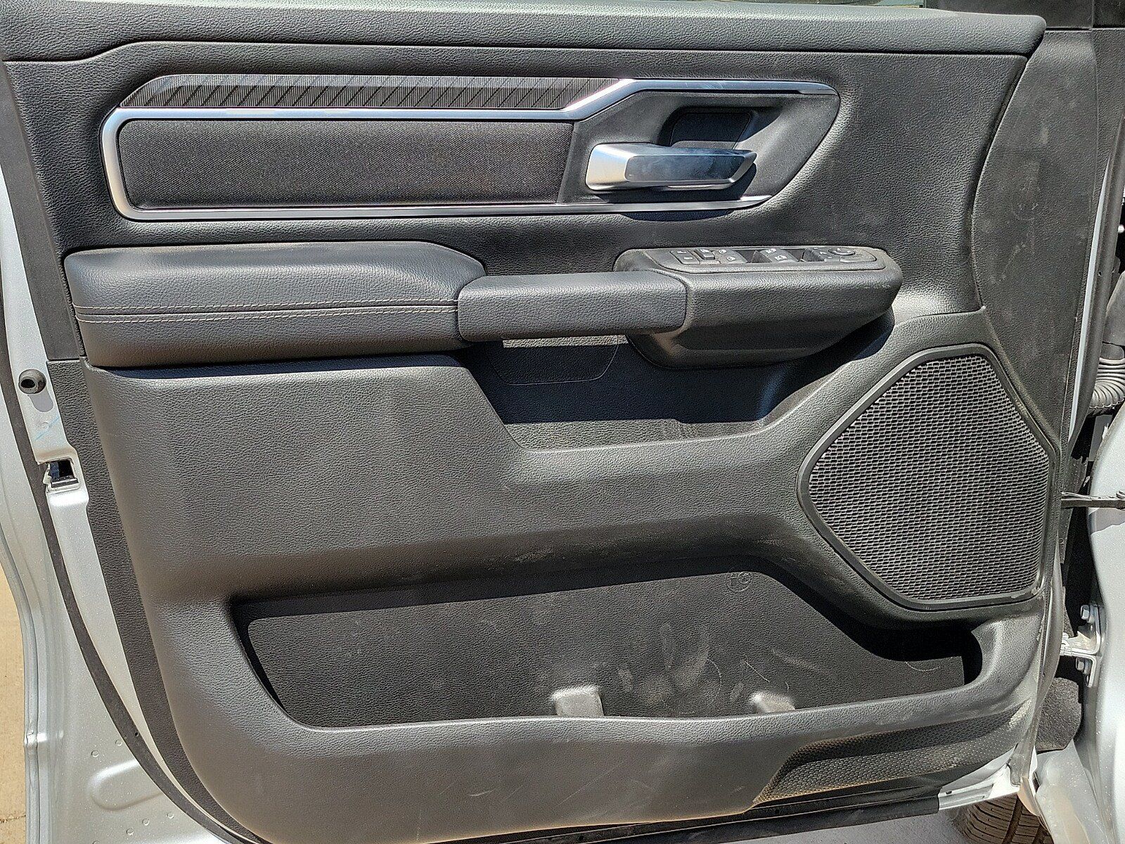 New 2026 RAM 1500 Lone Star w/ Night Edition AWD/4WD image 10