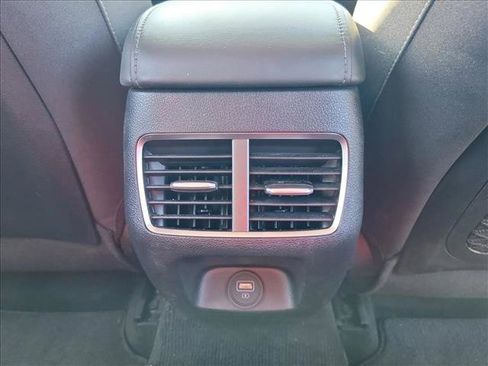 Used 2023 Hyundai Sonata SEL w/ Cargo Package image 17