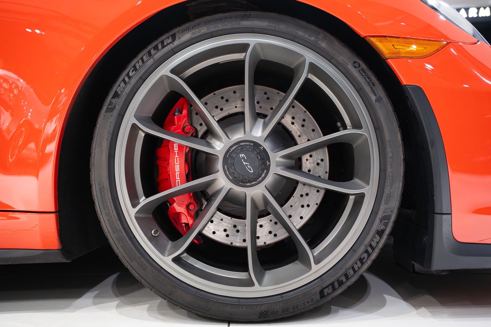 Used 2018 Porsche 911 GT3 RWD image 43