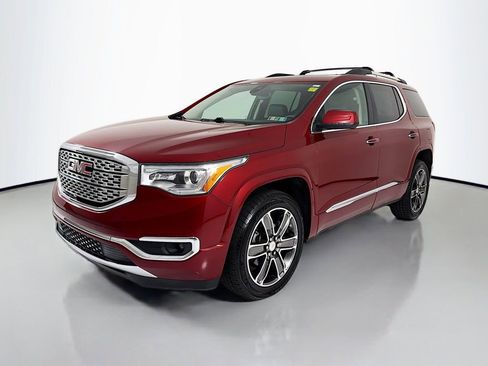 Used 2019 GMC Acadia Denali w/ Technology Package AWD/4WD image 3