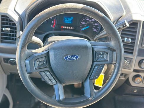 Used 2020 Ford F250 XL w/ Power Equipment Group image 4
