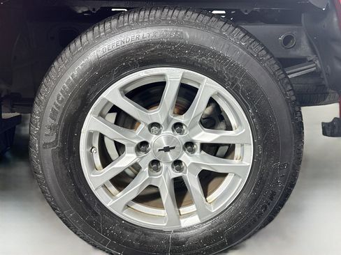Used 2019 Chevrolet Silverado 1500 RST w/ All-Star Edition AWD/4WD image 31