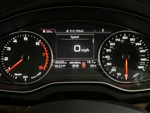 Used 2019 Audi Q5 2.0T Premium w/ Convenience Package image 24