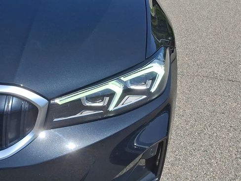 Used 2023 BMW 330i xDrive Sedan w/ Convenience Package AWD/4WD image 10