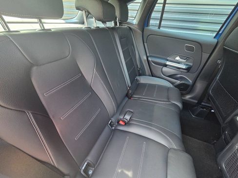Used 2024 Mercedes-Benz GLA 35 AMG 4MATIC image 21