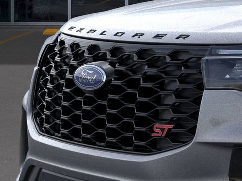 New 2026 Ford Explorer ST AWD/4WD image 17