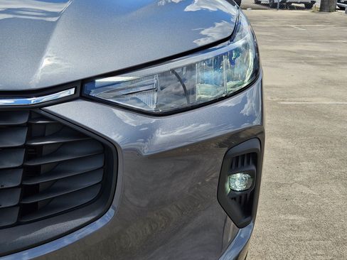 Used 2025 Ford Escape SE FWD image 12