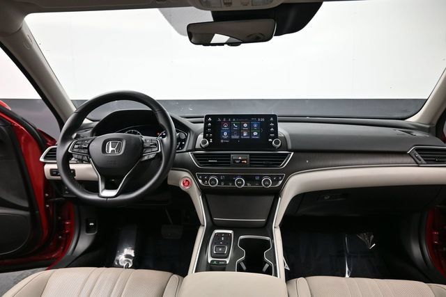 Used 2018 Honda Accord Touring image 20