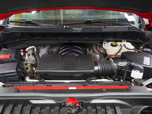 Used 2020 Chevrolet Silverado 1500 LT Trail Boss AWD/4WD image 33