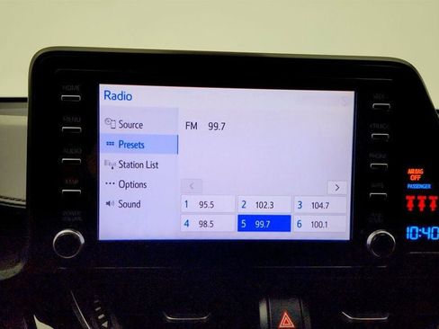 Used 2019 Toyota C-HR LE image 16