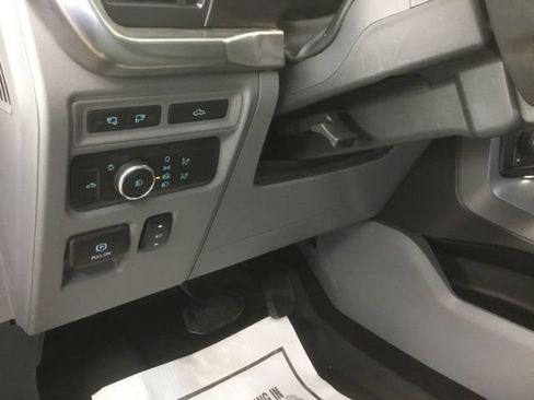 Used 2022 Ford F150 Lariat image 20