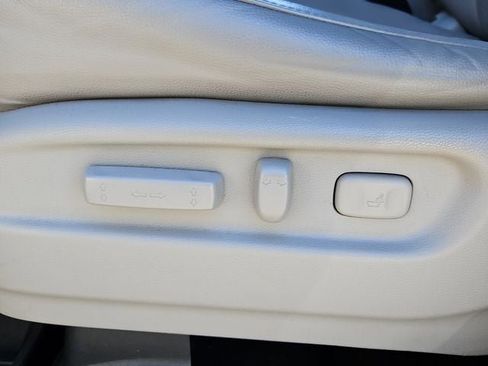 Used 2017 Honda Ridgeline RTL-T image 23