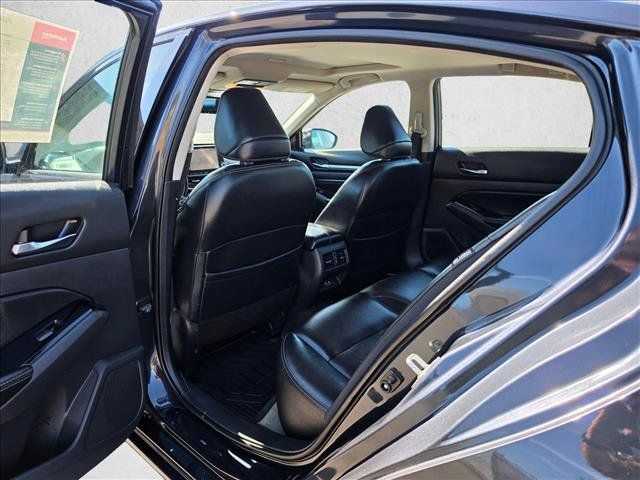 Used 2020 Nissan Altima 2.5 SL FWD image 16