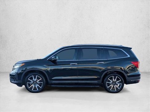 Used 2019 Honda Pilot Touring image 5