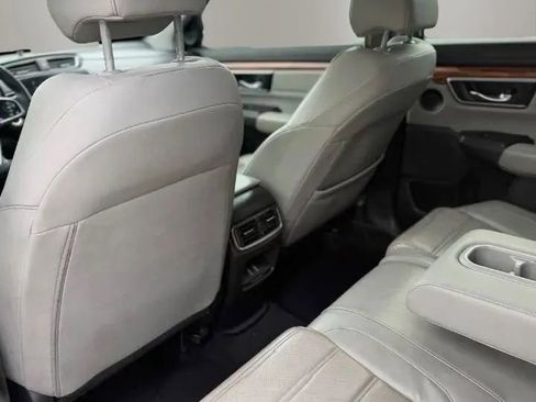 Used 2017 Honda CR-V Touring image 17
