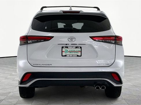 Used 2022 Toyota Highlander XSE image 5