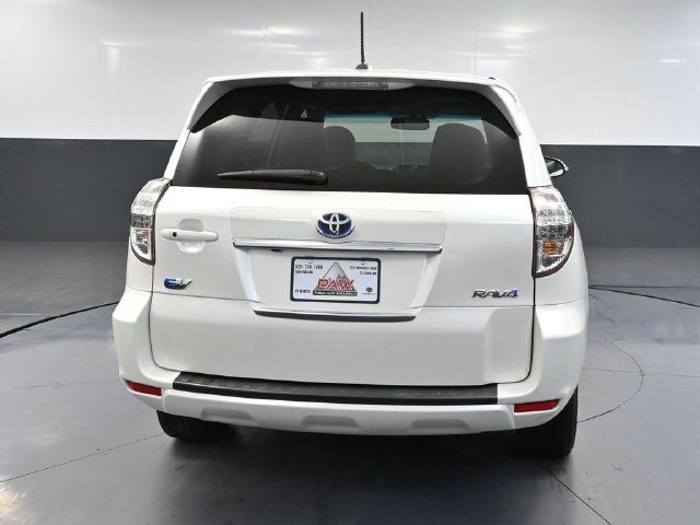 Used 2012 Toyota RAV4 EV FWD image 4