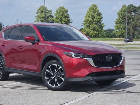 Used 2023 MAZDA CX-5 AWD 2.5 S w/ Premium Plus Pkg image 2