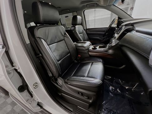 Used 2019 GMC Yukon XL SLE w/ SLE Value Package RWD image 30
