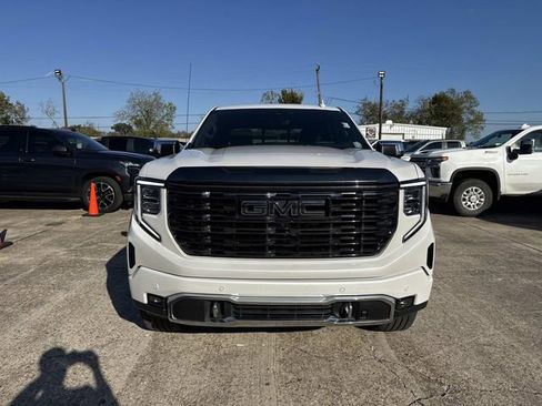 Used 2023 GMC Sierra 1500 Denali Ultimate image 4
