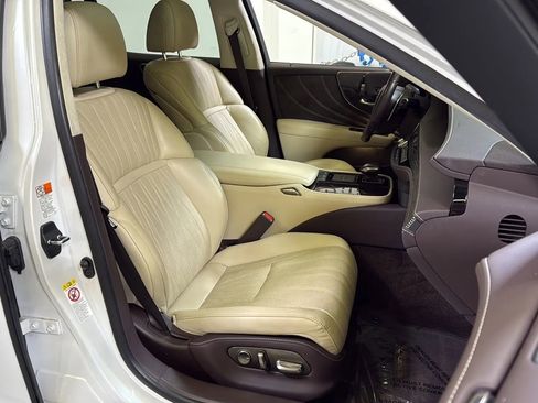 Used 2019 Lexus LS 500 F Sport image 19