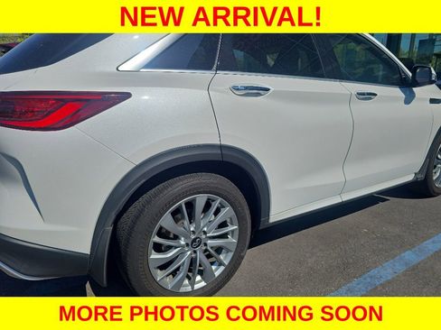 Used 2023 INFINITI QX50 Luxe AWD/4WD image 5