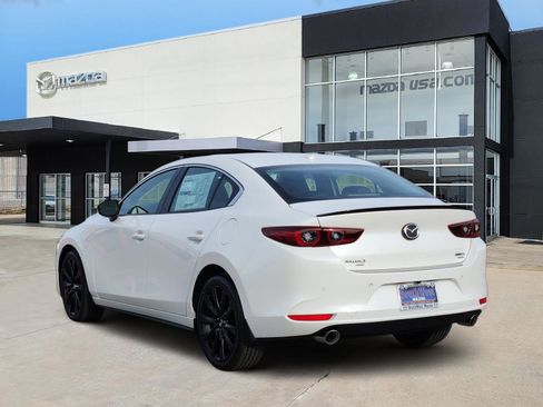 New 2026 MAZDA MAZDA3 2.5 Turbo Sedan w/Premium Plus image 4