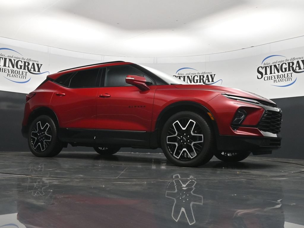 Used 2023 Chevrolet Blazer RS w/ Driver Confidence II Package AWD/4WD image 26