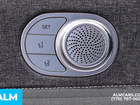 Used 2023 Hyundai Elantra Limited image 53